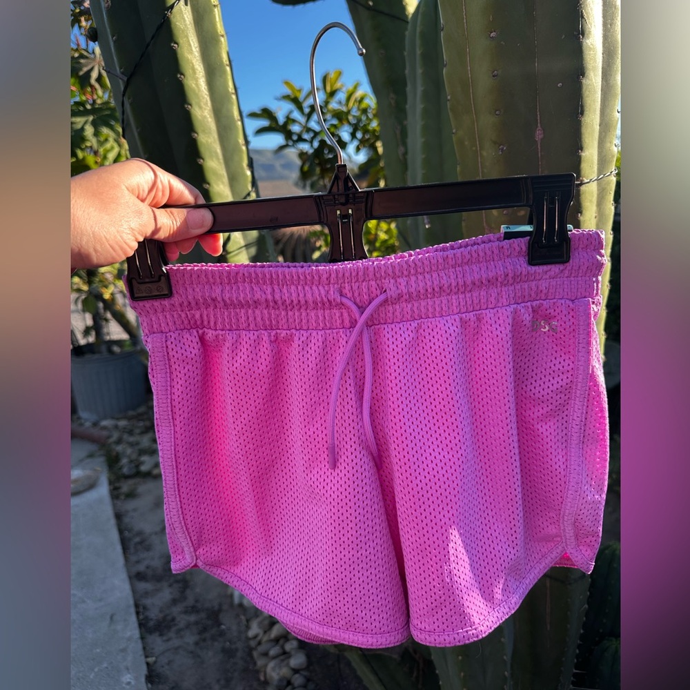 DSG Girl’s mid rise stride run pink shorts